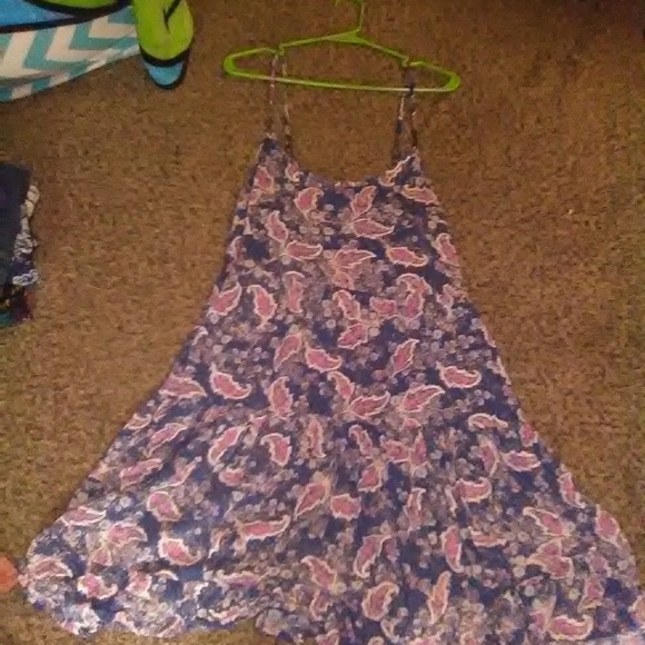 Mossimo dress - Picture 3 of 4